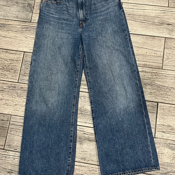 Levi's Blue Denim Jeans - Picture 7 of 10